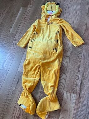 Nickelodeon Yellow Garfield Plush Hooded Costume